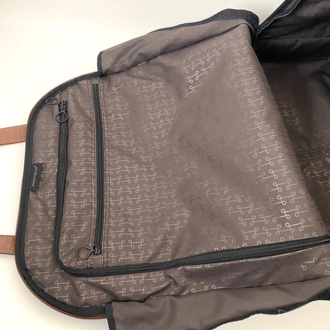 【極美品】PROTECA ソリエ　キャリーバッグ　キャスターロック機能　カーキ