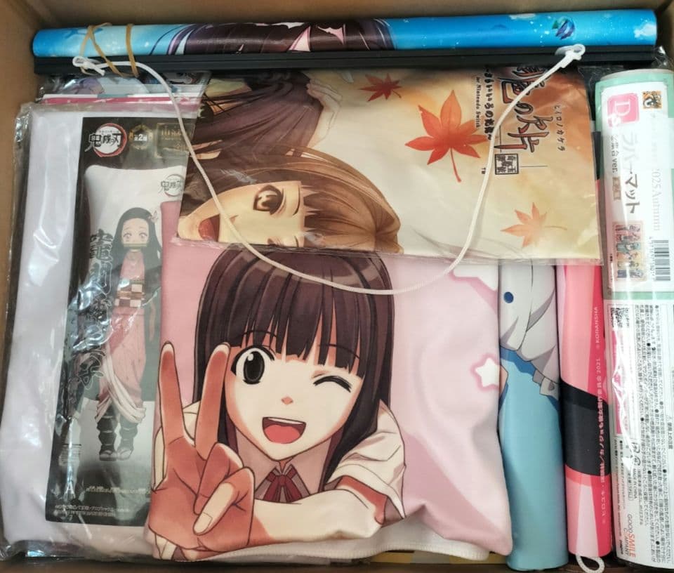 美少女 大量 まとめ売り 紙類 ポストカード ぬいぐるみ アクリルスタンド