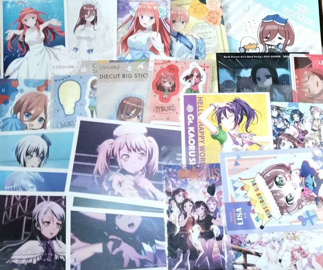 美少女 大量 まとめ売り 紙類 ポストカード ぬいぐるみ アクリルスタンド