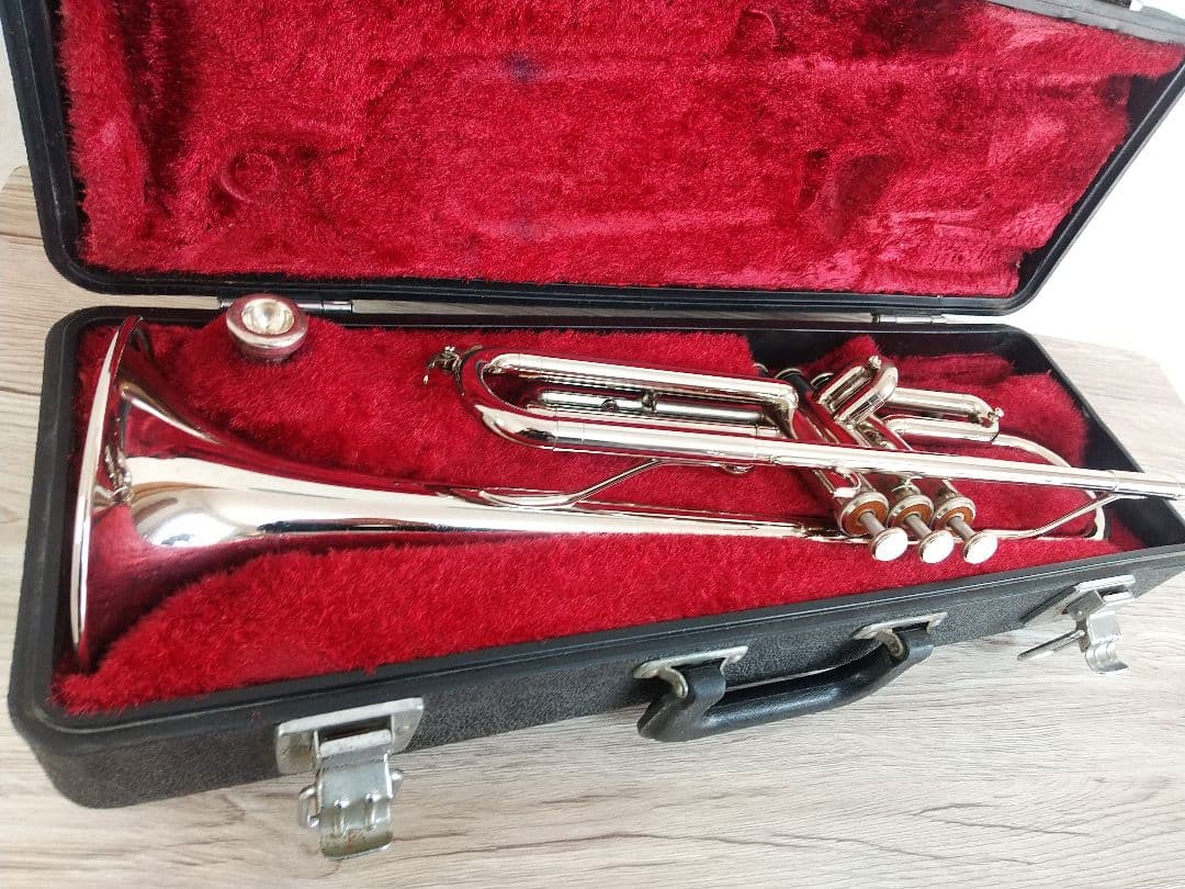 【極美品】YAMAHA YTR1310 ヤマハ トランペット メンテナンス済