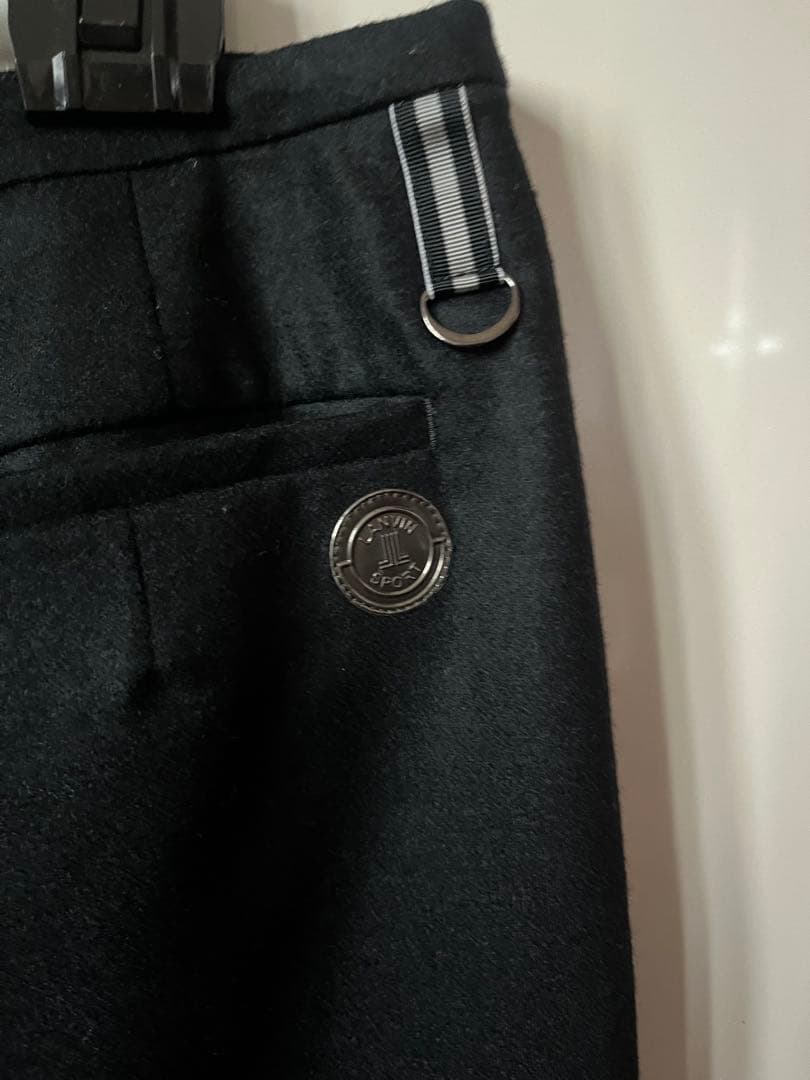 新品未使用！レディース ゴルフ スカート ベージュ黒