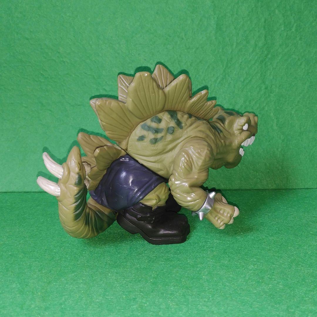 エクストリームダイナソーズ　ステッグズ　フィギュア　マテル　アメトイ　2