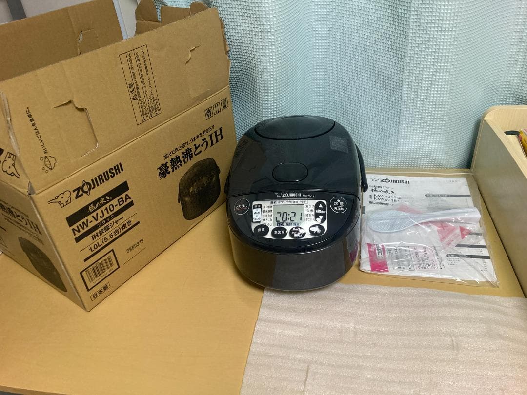 ★展示品★未使用★2025年製 象印 IH炊飯ジャーNW-VJ10型 ブラック