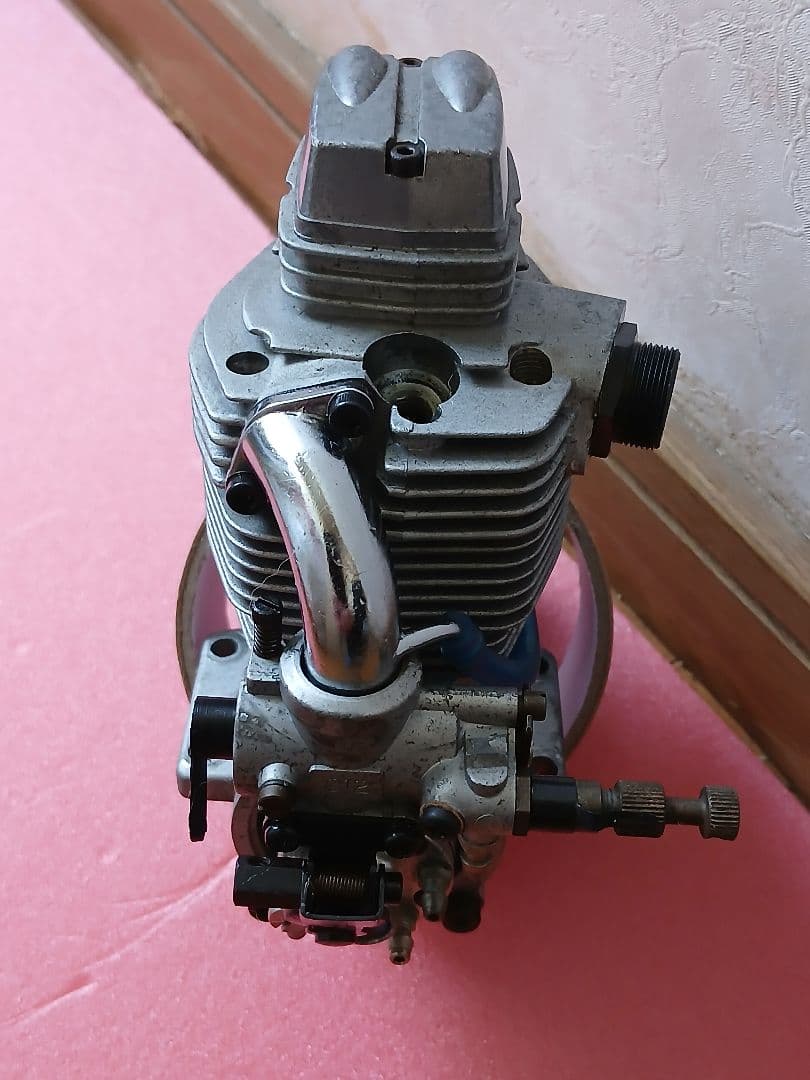 OS FS120サーパス,スーパーチャージャーシ　ラジコンエンジン