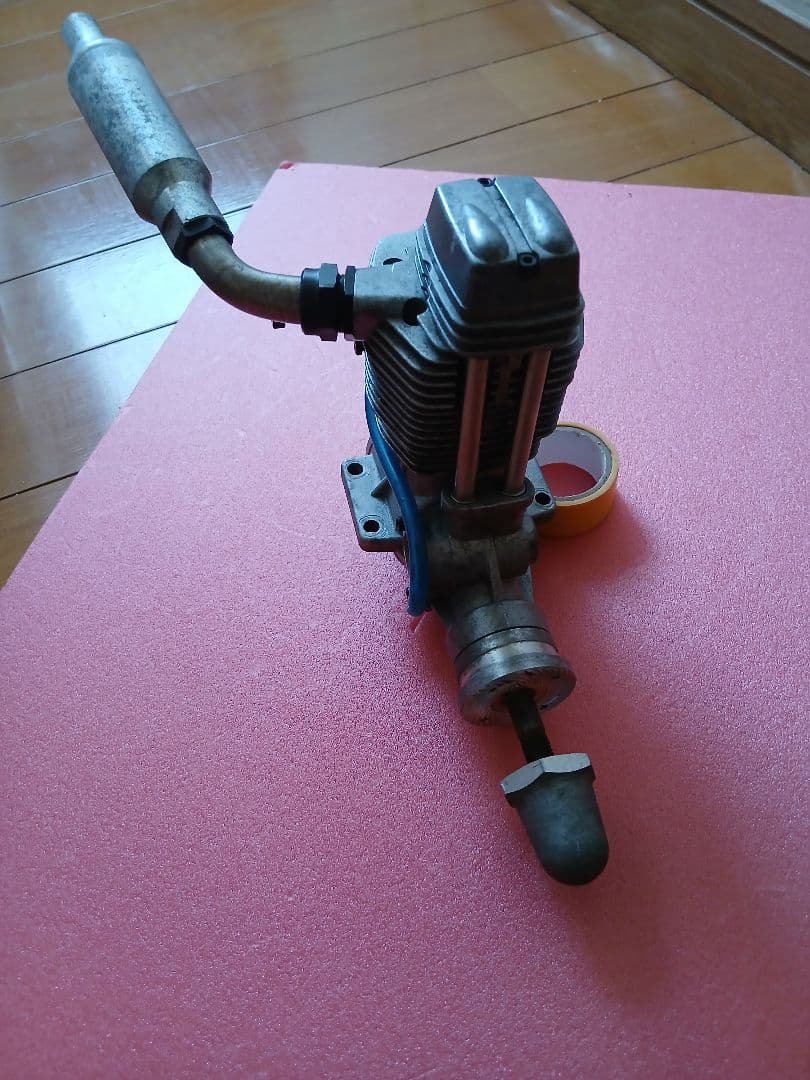 OS FS120サーパス,スーパーチャージャーシ　ラジコンエンジン