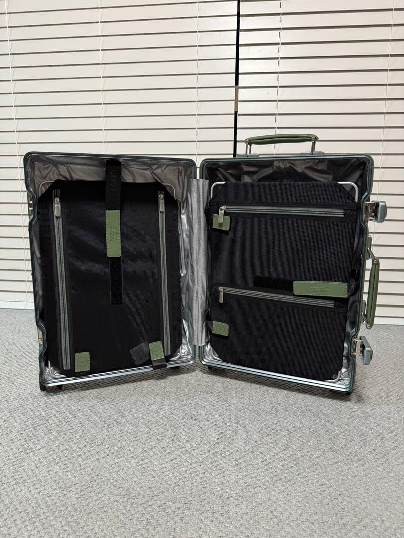 INV1811STP グリーン 36L キャリーケース