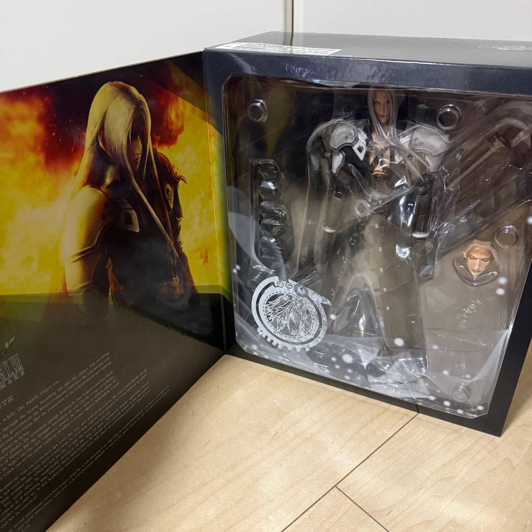 ファイナルファンタジー VII リメイク PLAY ARTS改 セフィロス