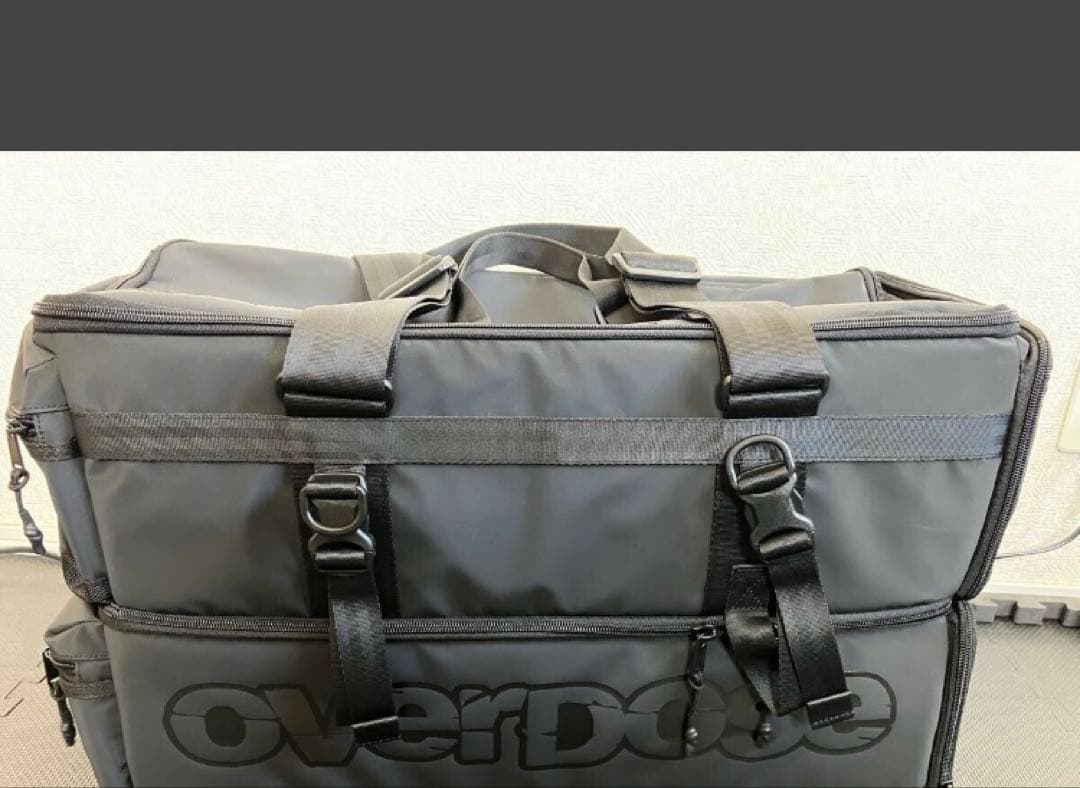 overdose RCバック キャリングケース２つ付き　中古