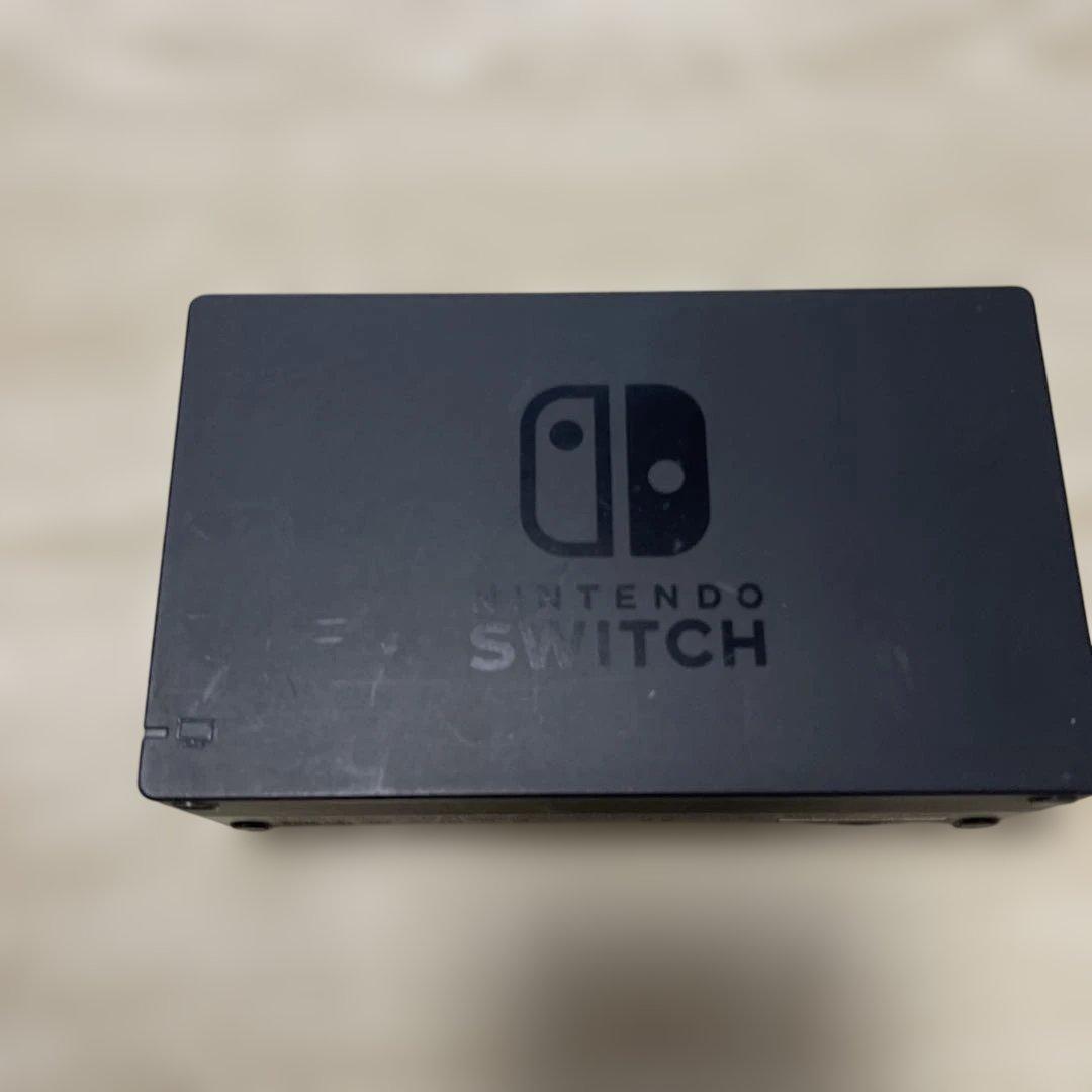 Nintendo Switch 本体 ピンク・グリーン 充実の付属品
