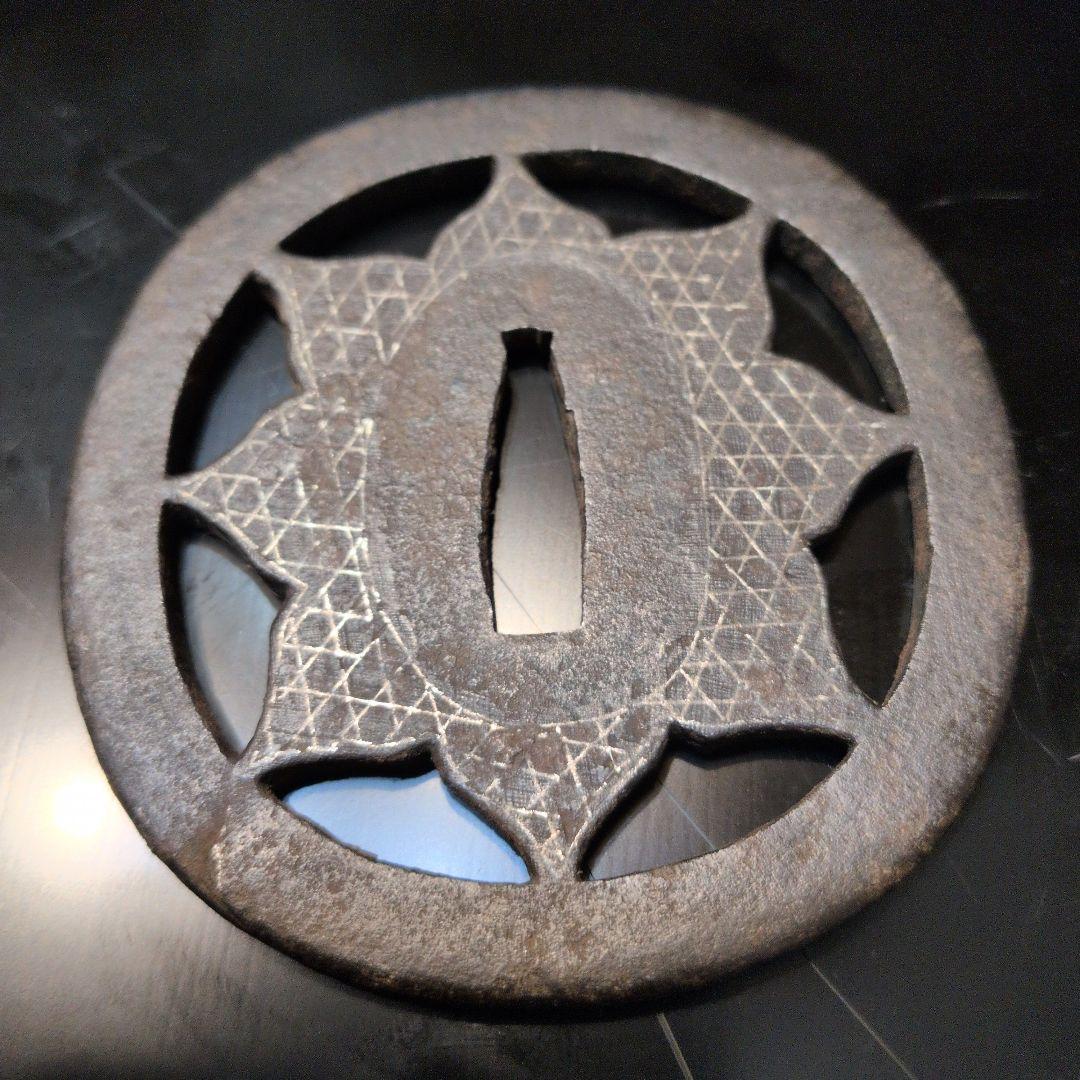 鍔　　銀象嵌鉄製8センチ