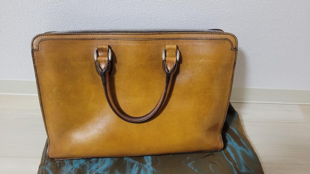 Berluti ベルルッティ　アンジュール　　ビジネスバック