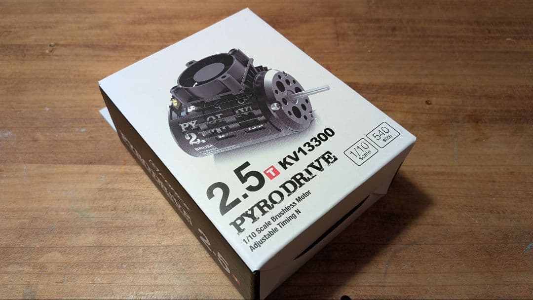 PYRO DRIVE 2.5T KV13300ブラシレスモーター世界限定200個
