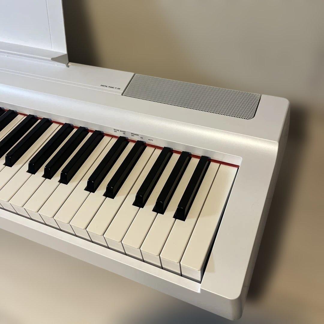 Piano Yamaha P-125 電子ピアノ