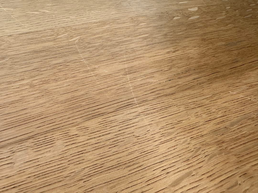 日進木工　Kタイプ　ナラ　 円形ダイニングテーブル　3本脚