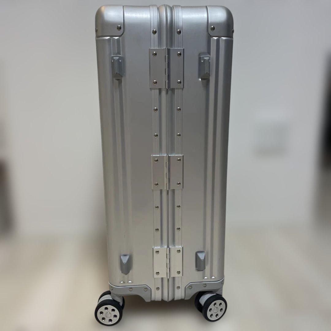 メルセデスベンツオリジナル　キャリーケース　65L