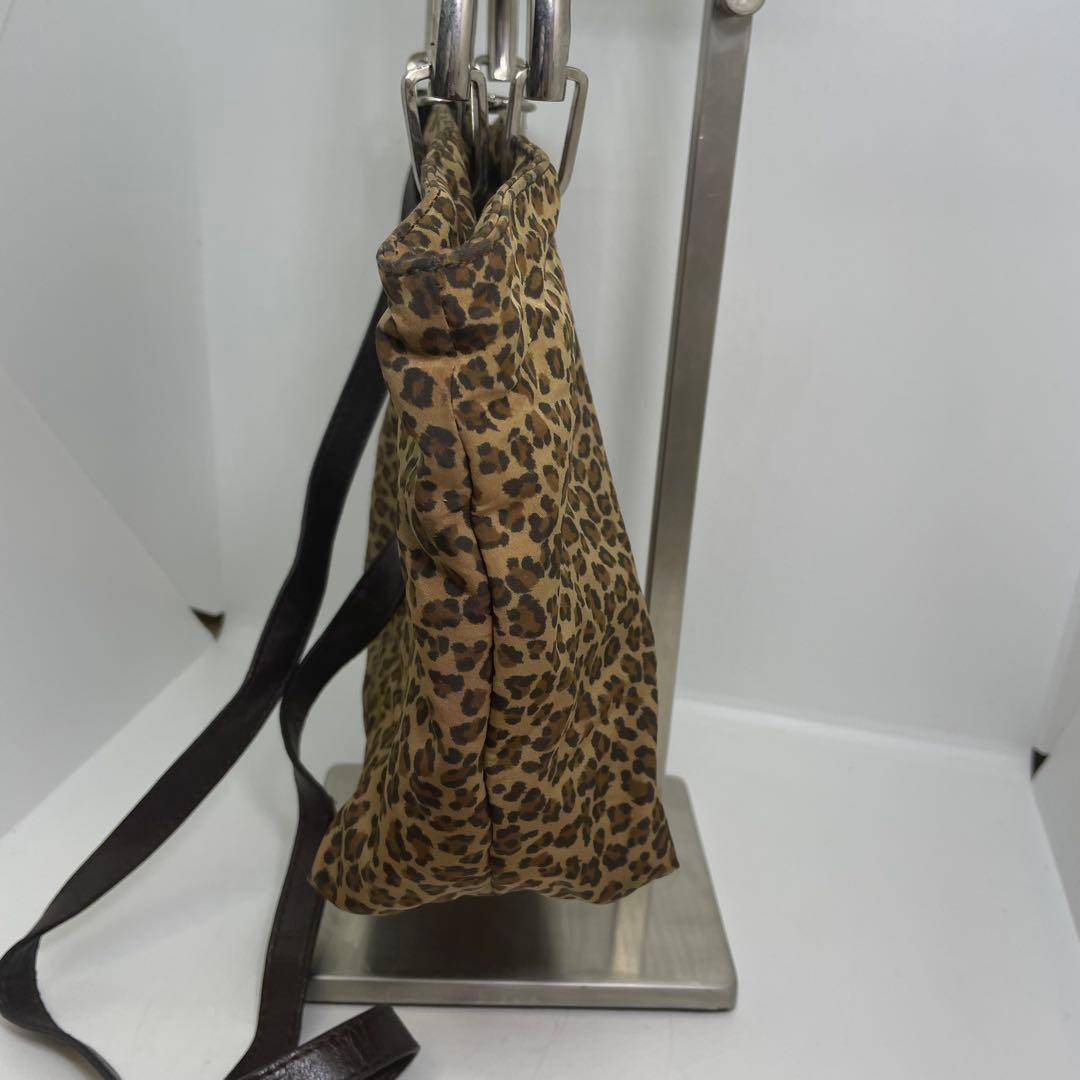 【ヴィンテージ】ボッテガヴェネタ 2WAY メタルハンドル レオパード柄