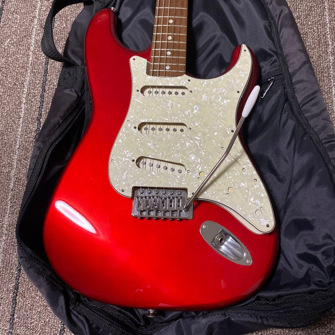 ★FERNANDES ★ストラトキャスタータイプ エレキギター