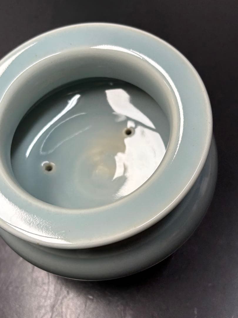 【極美品】諏訪蘇山作 香炉 青磁 三足香炉 純銀 花刻透し火屋 信幸造