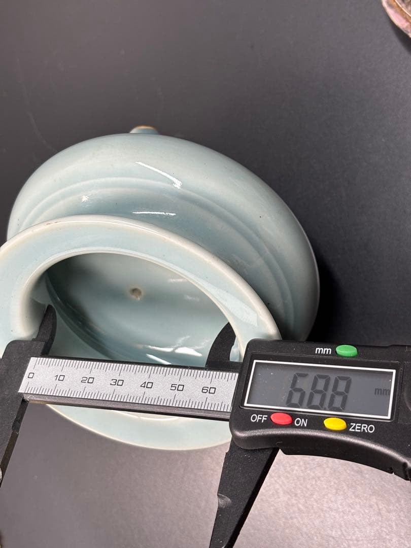 【極美品】諏訪蘇山作 香炉 青磁 三足香炉 純銀 花刻透し火屋 信幸造