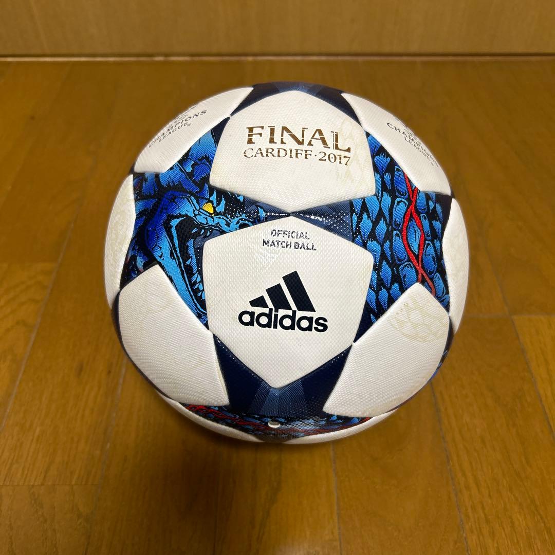 チャンピオンズリーグ公式球　FINAL2017