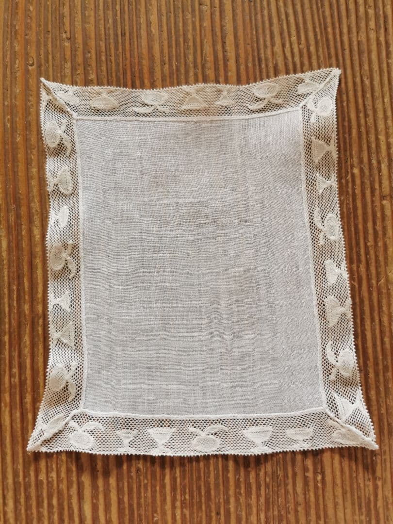 アンティーク カクテルグラス＆ゴブレット＆果実 手刺繍トリム 極薄クロス β