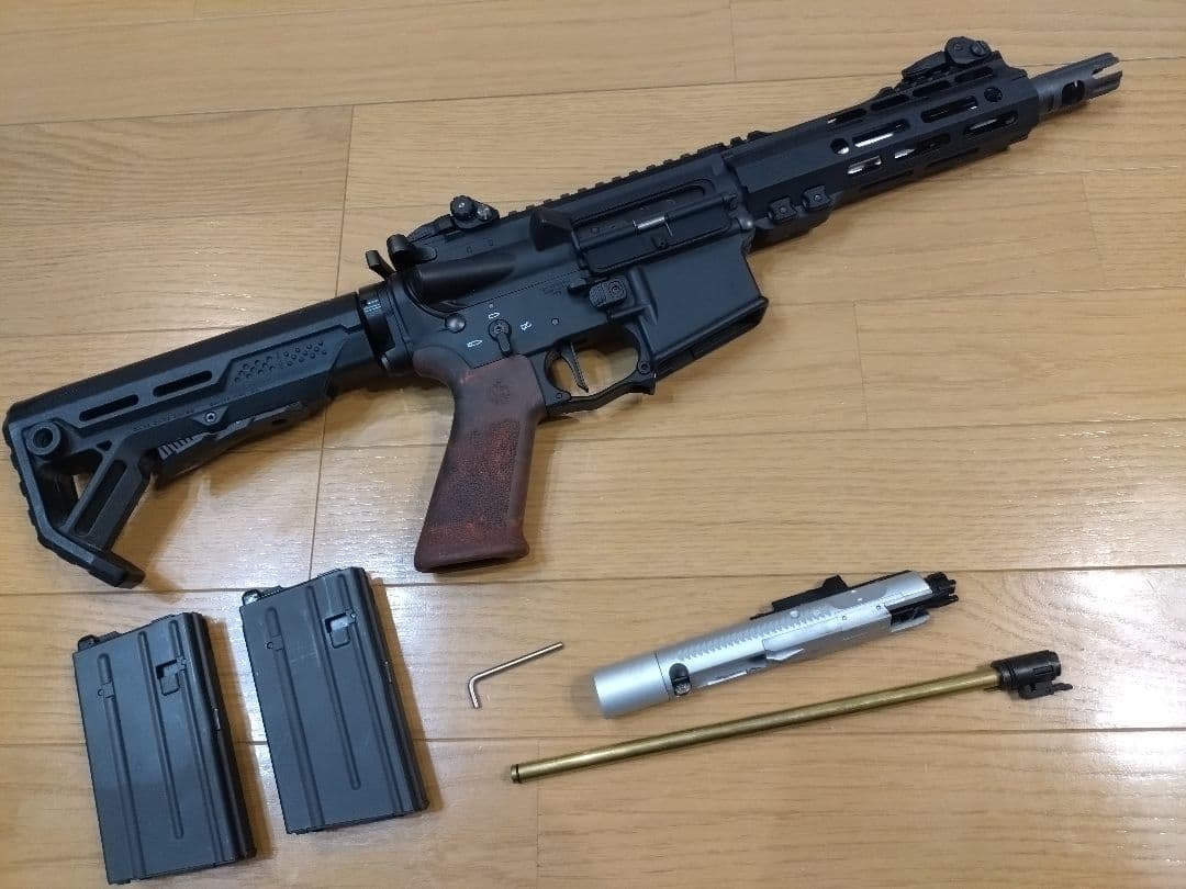 東京マルイ　MTR16 中古カスタム品