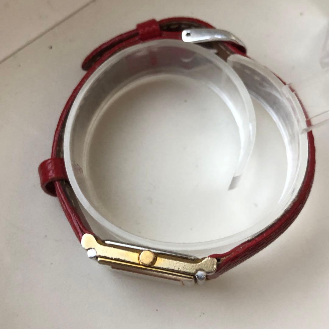 イヴ・サンローラン　レッドレザーベルト アナログ時計 スクエア