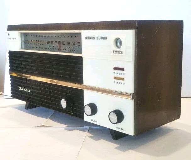 タイヘイ真空管ラジオ（日本硝子工業）、6R-15型（1950年代）、希少、作動品