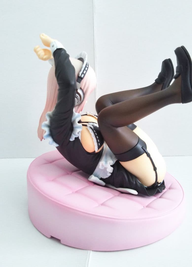 すーぱーそに子 フィギュア Gothic Maid ver. + ベッド風台座