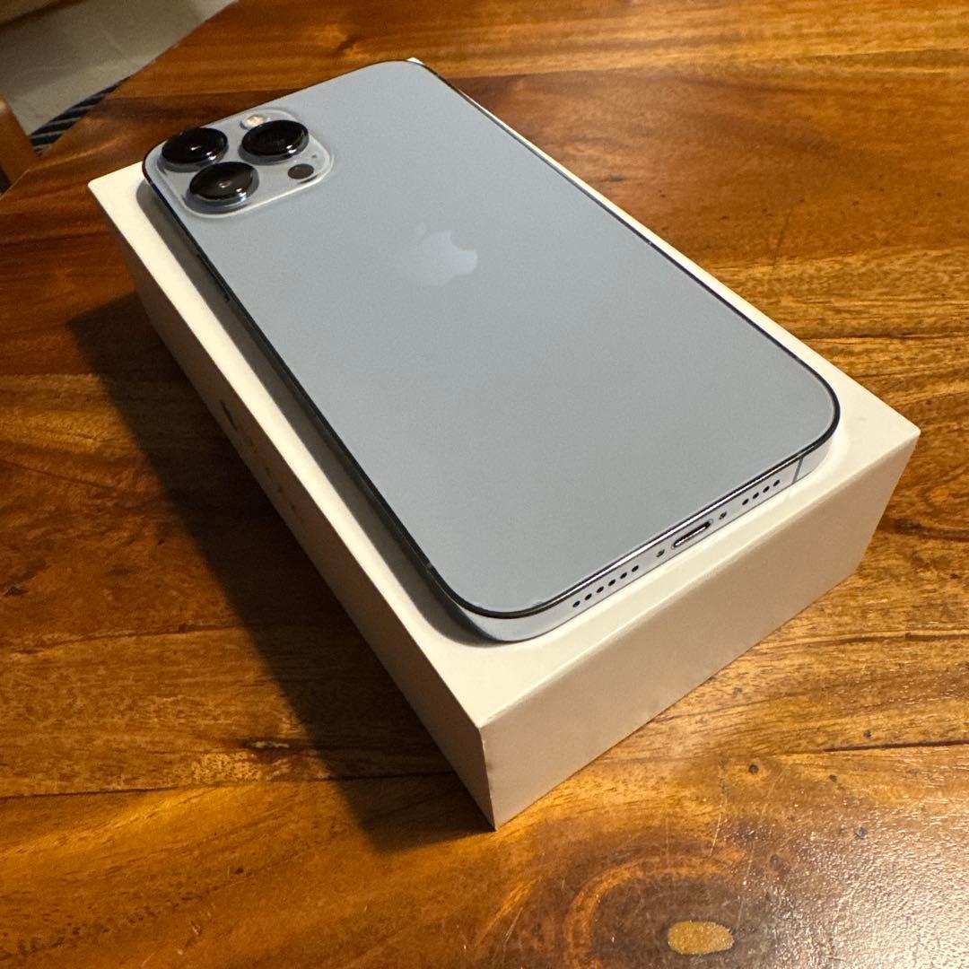 iPhone 13 pro MAX 1TB シエラブルー 国内版(17 pro)