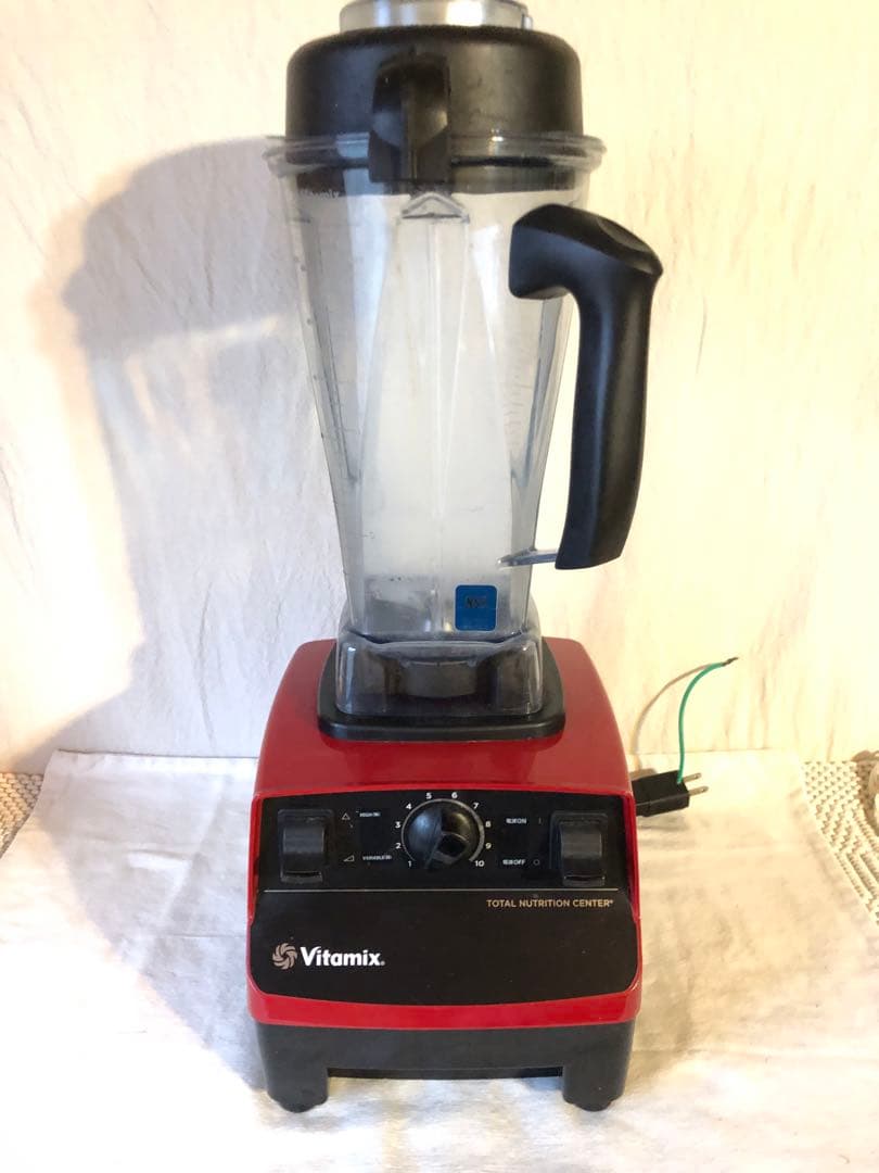 キッチン家電 Vitamix Total Nutrition Center VMO111