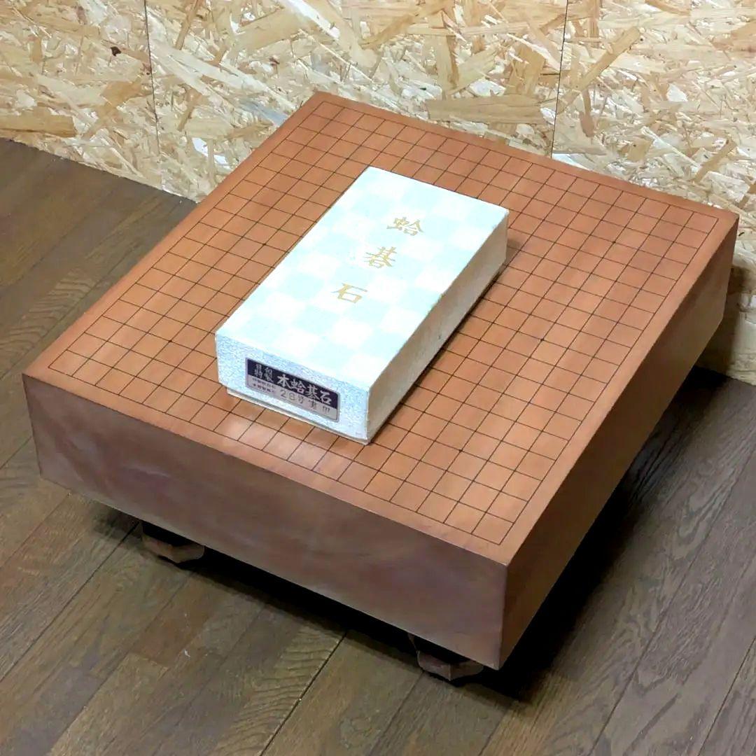 囲碁盤　へそ付　脚付　木目　厚い 碁盤　日向特製本蛤碁石28号セット