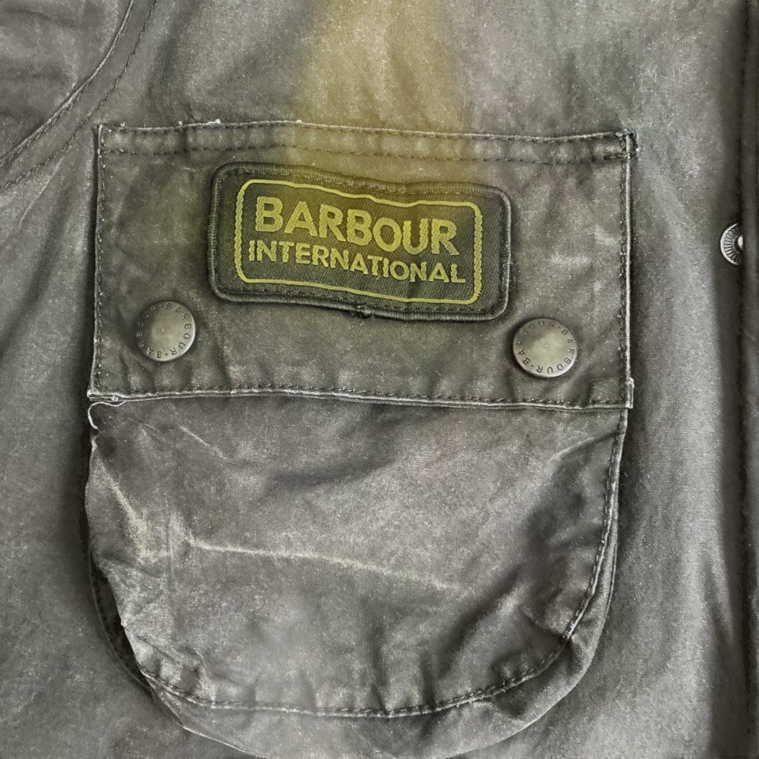 BARBOUR インターナショナル　M レア　ブラック　フード付き　オイルド