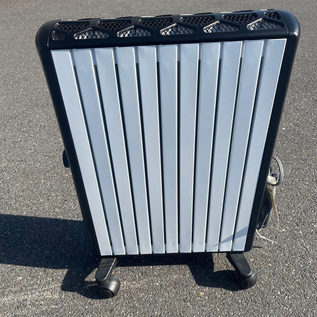 【美品 】デロンギ オイルヒーターMDHU15-BKマルチダイナミックヒーター