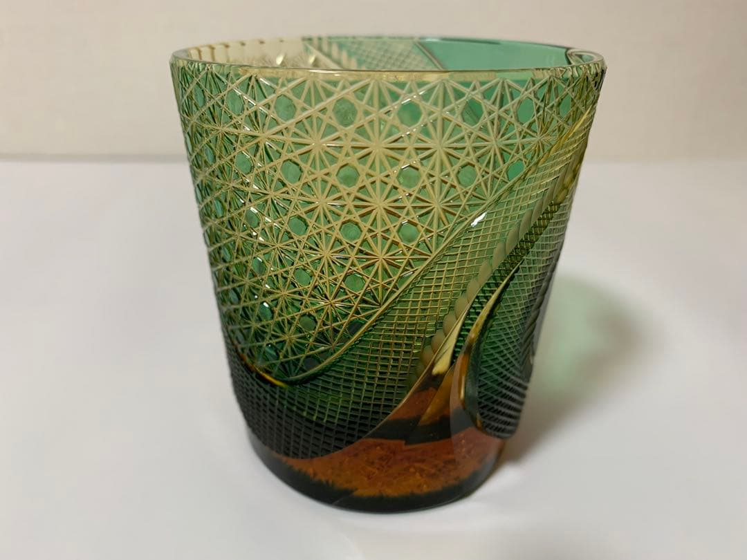 キ*ョ様 江戸切子　伝統工芸士但野英芳作　「蛇」　オールドグラス