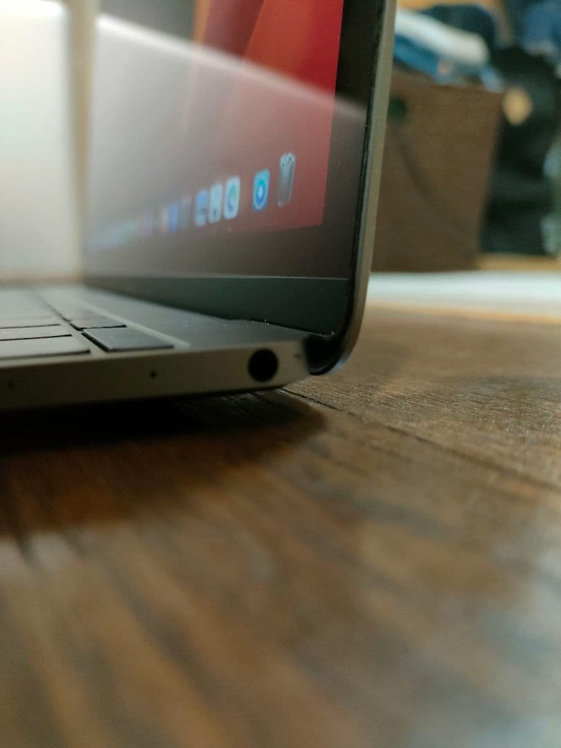 MacBook Retina オススメの一品　12インチ　スピーカーの音質が良い