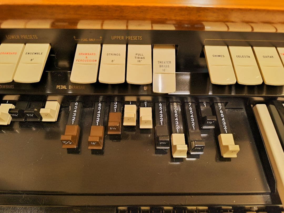 Hammond T212 ToneWheel ハモンドオルガン