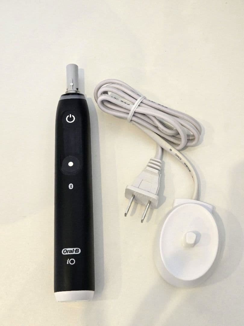 Oral-B iO6☆電動歯ブラシ本体+新品替えブラシ3本セット