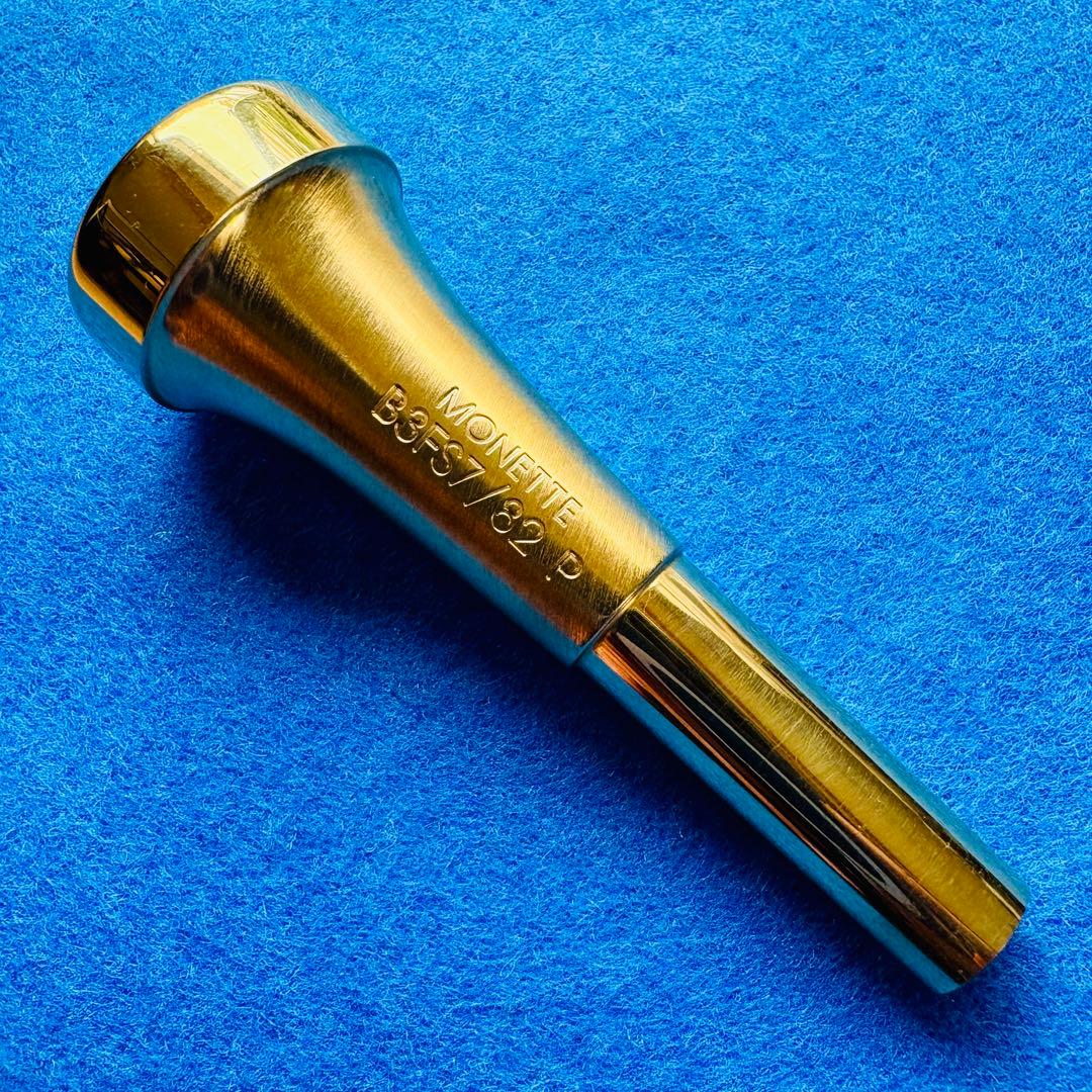 アダム ラッパ MONETTE B3FS7 / 82 P