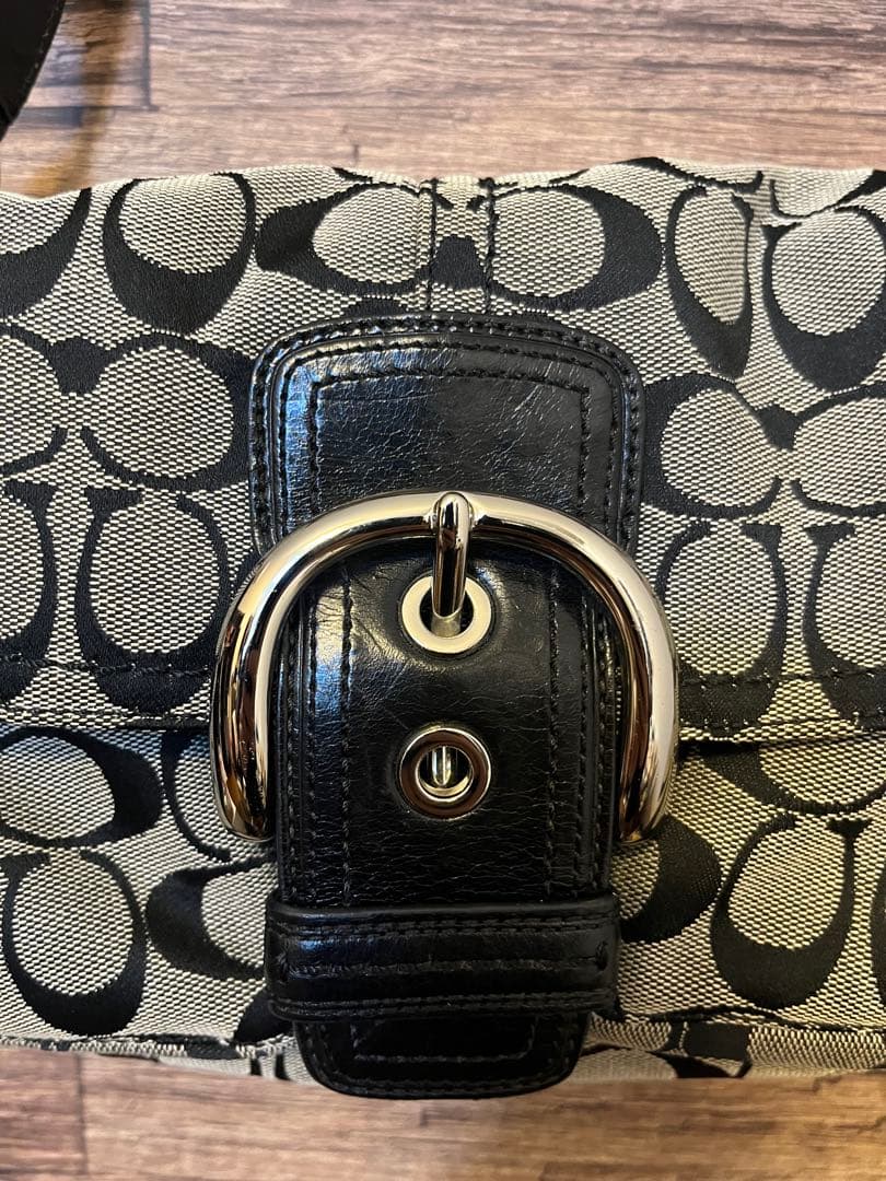 美品　コーチ ワンショルダー ショルダーバッグ ソーホー シグネチャー ブラック