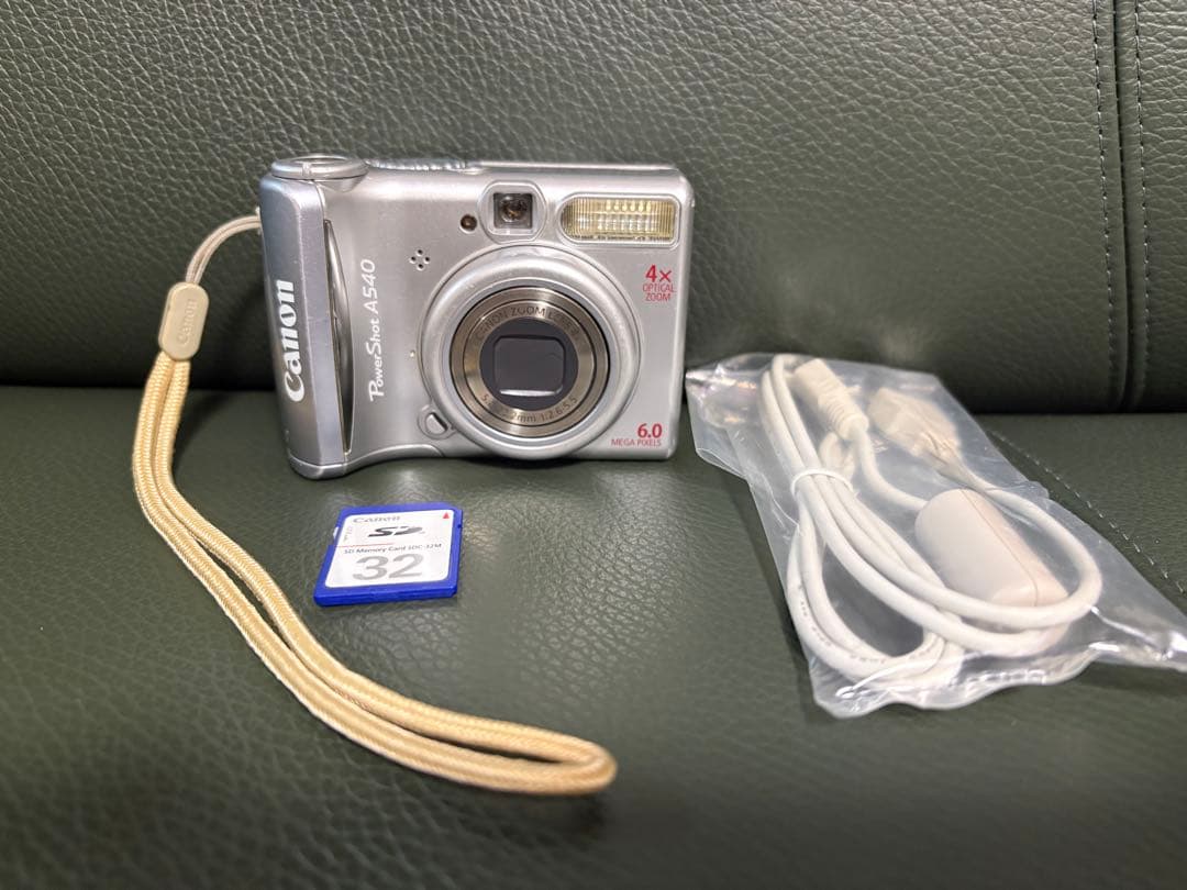 Canon powerShot A540 デジカメ 単三乾電池式