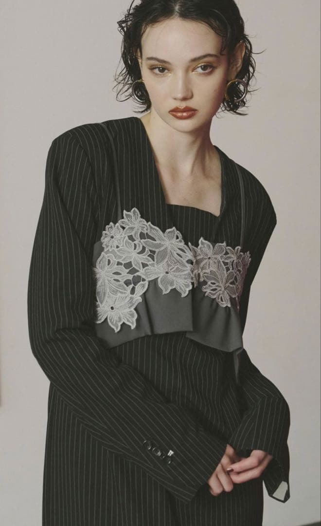 【ANDRESD】 ピンストライプテーラードビスチェドレス お呼ばれドレス