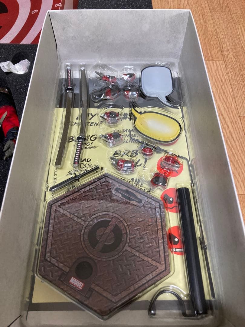 SIDESHOW デッドプール　DEADPOOL MARVEL 12