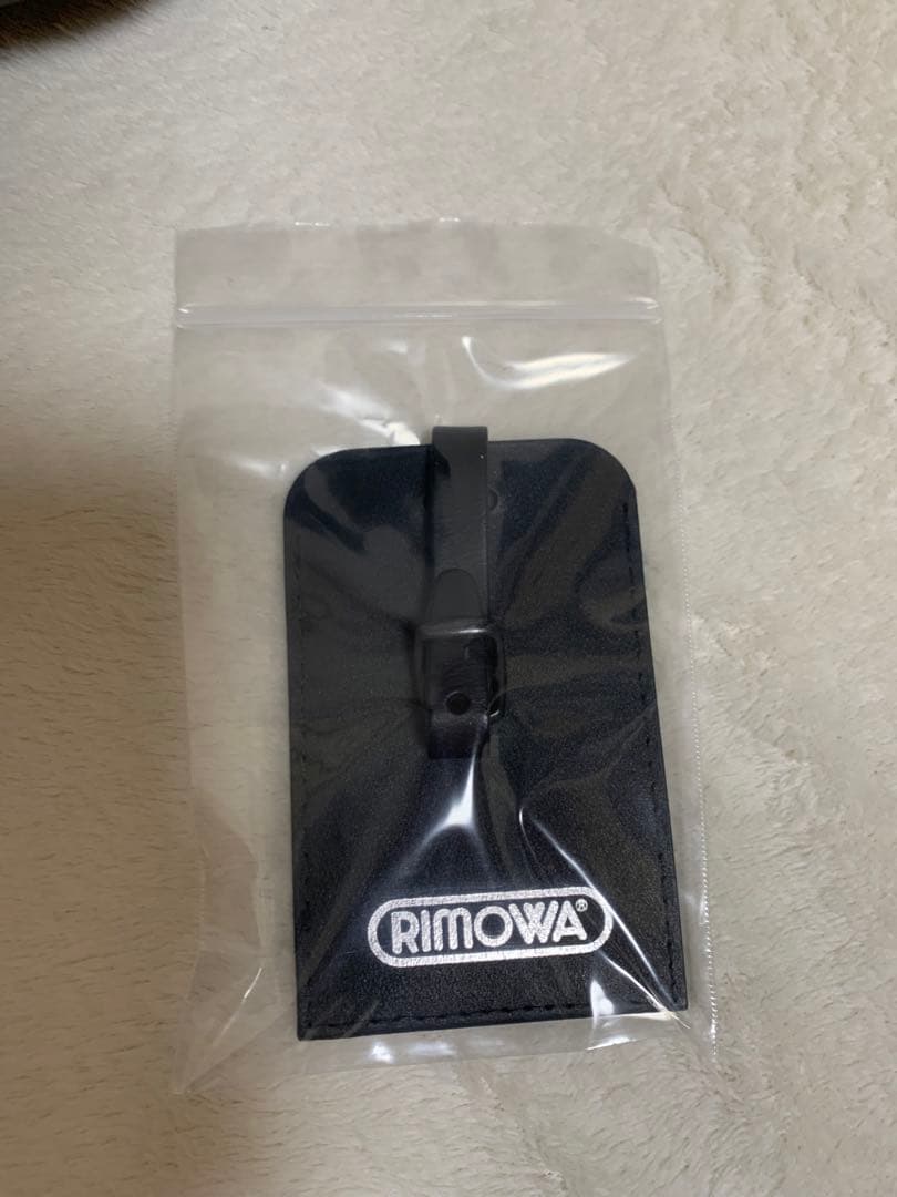 新品未使用　リモワ RIMOWA キャリーバッグ サルサ ハンドケース 23L