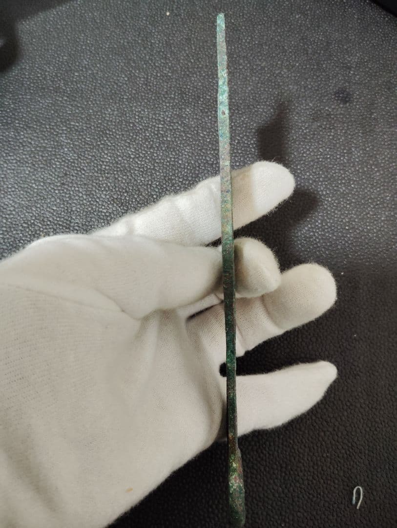 中国古錢 古刀幣 青銅貨幣 長さ18cm 重さ48g