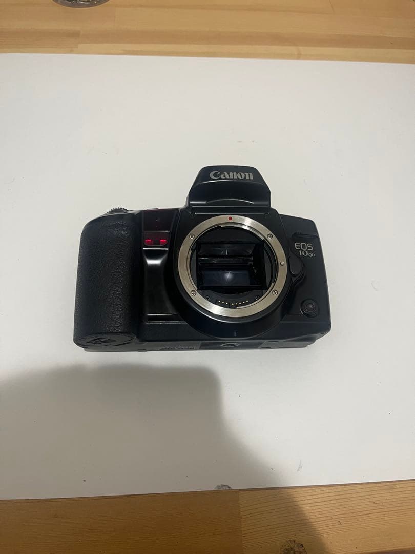 Canon カメラ本体とズームレンズ4本セット