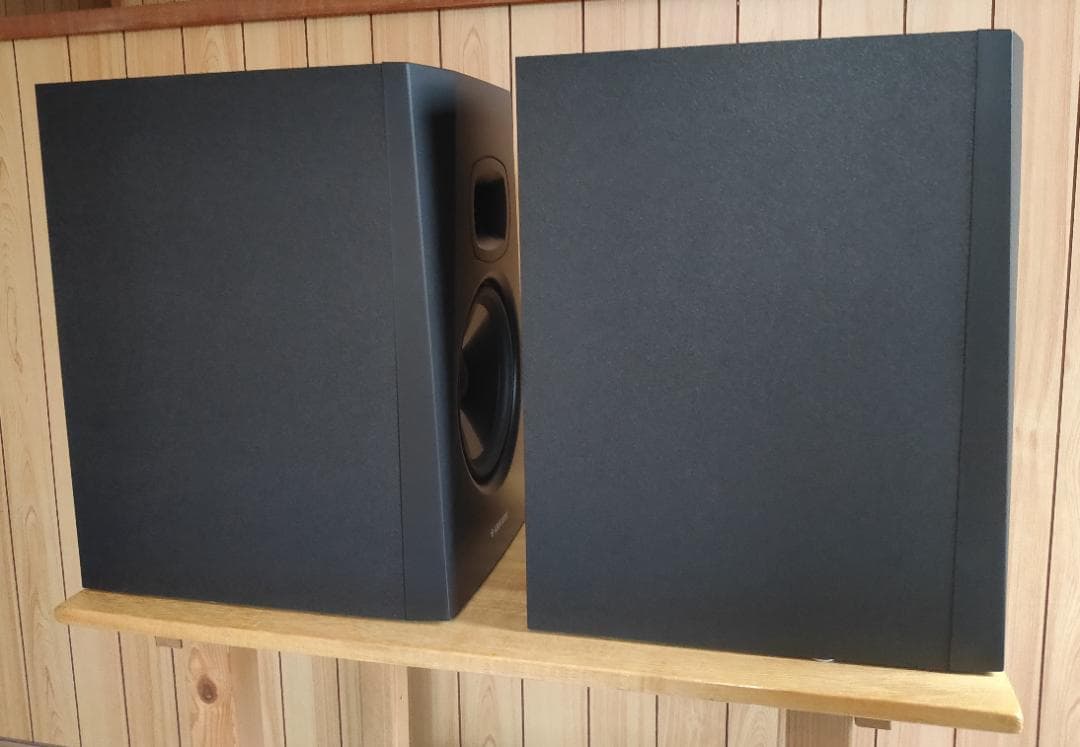 ADAM AUDIO T7V スタジオモニター