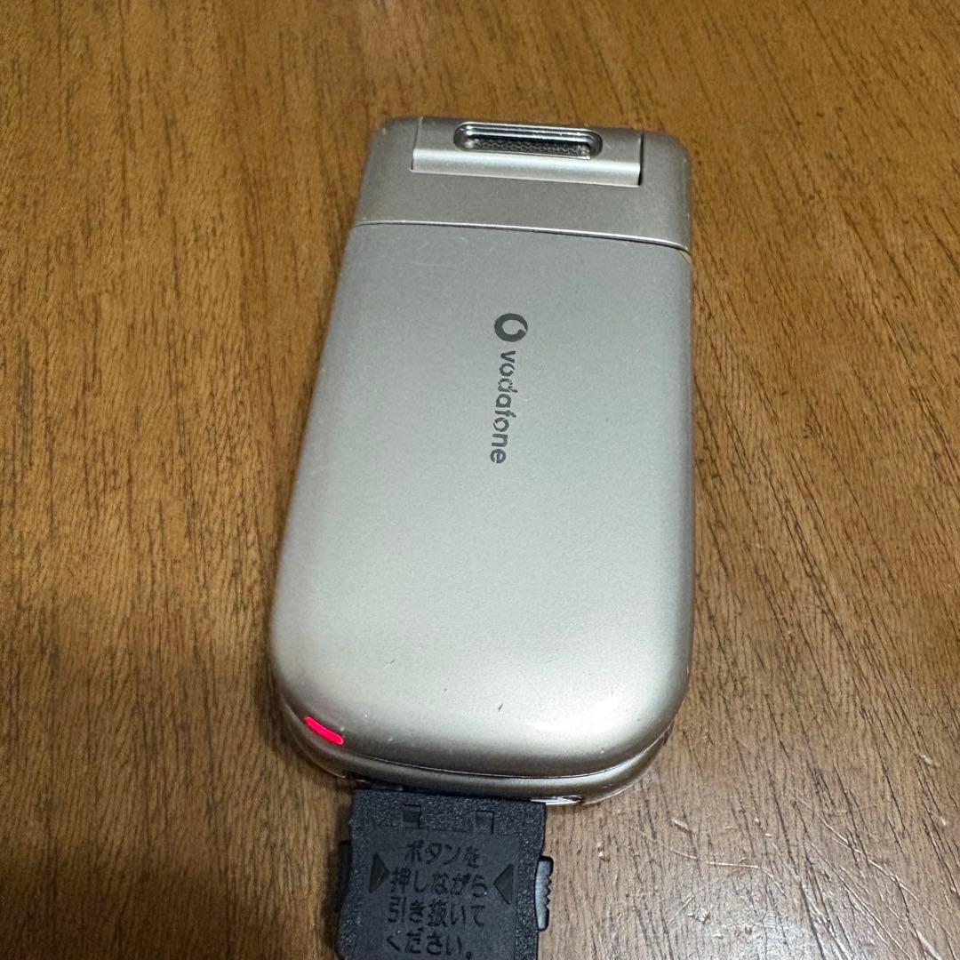 美品❣️非売品❣️充電器付き Vodafone LG Silicon 折りたたみ携帯
