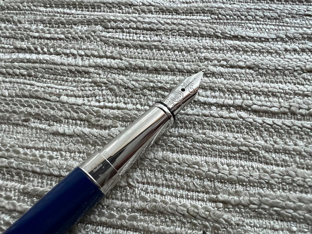 廃盤品 カランダッシュ マディソンⅡブルー軸 万年筆 18金ペン先