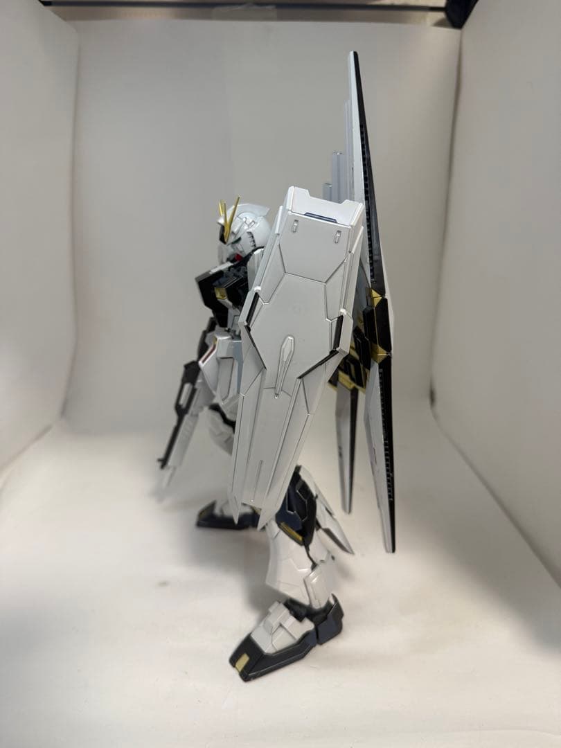ニューガンダムMG ver.ka チタニウムフィニッシュver ガンプラ